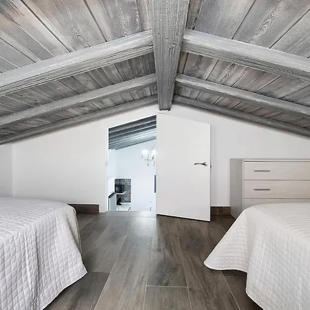 Ferro Piscina Climatizada Holiday home