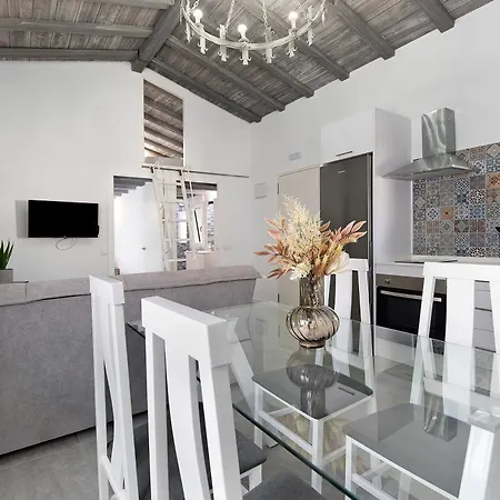 Holiday home Ferro Piscina Climatizada Chiclana de la Frontera