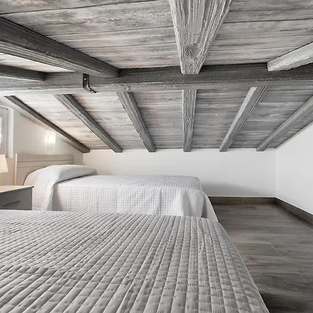Ferro Piscina Climatizada Holiday home *